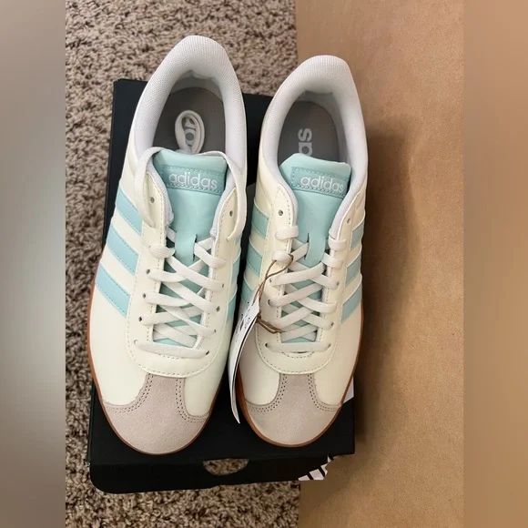 Adidas VL Court Base Sneakers Size 7 NIB - Picture 5 of 10